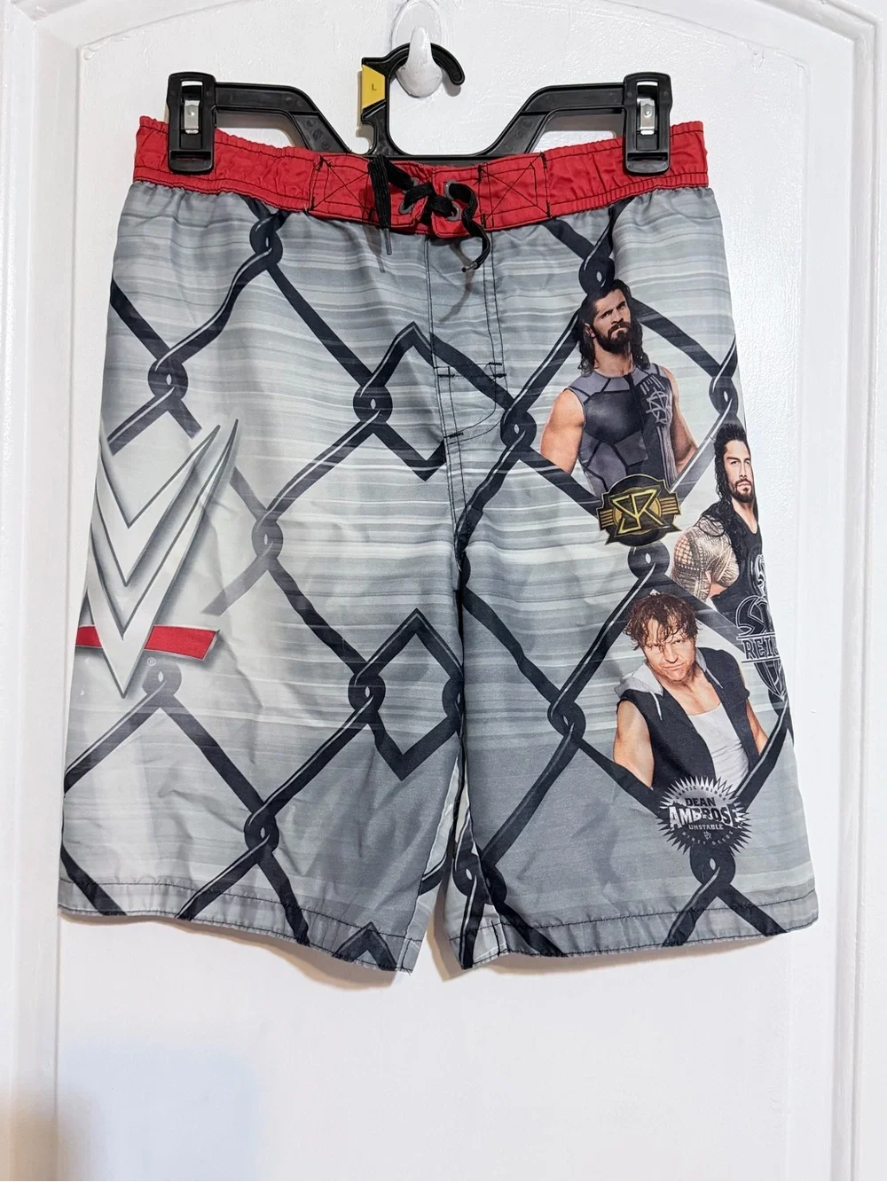WWE Boys Gray & Red Wrestling Graphic Swim Trunks 10/12 vintage